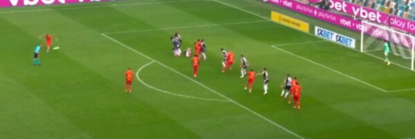 Medon Berisha shënon gol “të çmendur” ndaj Udineses