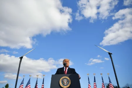 Trump urdhëron testimin e armëve bërthamore të SHBA-së për herë të parë në 30 vjet