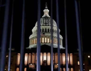 Shtëpia e Bardhë: Largimet masive nga puna në prag, s’ka zgjidhje për mbylljen e qeverisë