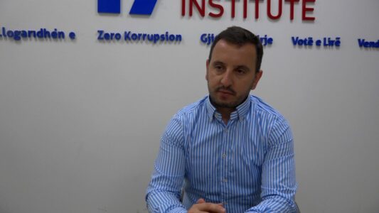 Bugaqku: Kallëzimi penal i Pecit, nuk përmbushë asnjë element të veprës penale për të cilën pretendon ai