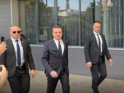 Kurti para takimit me Presidenten: Do të përpiqemi të gjejmë një zgjidhje