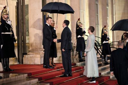 Kurti në rolin e kryeministrit, mysafir i presidentit Macron në Pallatin Élysée