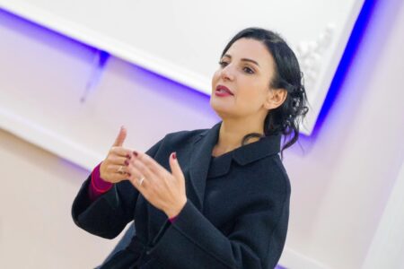 Rruga e Kombit pa pagesë, Balluku: Bashkohemi në Tiranë për drejtësi