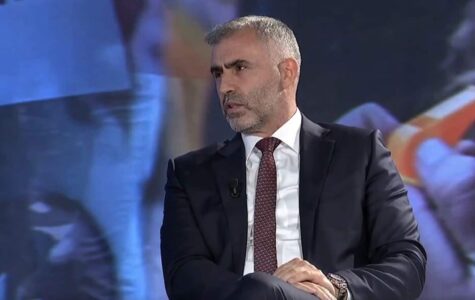 Besnik Berisha këshillon Abdixhikun: Mirë do ishte me ndalë gojën, e me kontrollu dorën