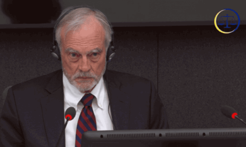 Covey: Thaçi kërkoi armë për disa persona, e kuptuam që ai ishte vetëm urë lidhëse