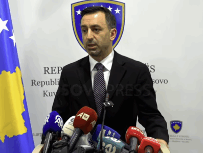 Basha: RTK-ja është pa buxhet, drejtori ka mandat për ekzekutimin e pagave