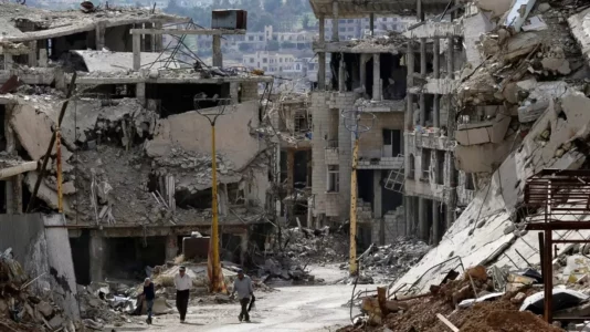 Banka Botërore vlerëson se nevojiten 185 miliardë euro për rindërtimin e Sirisë pas 14 vitesh luftë civile