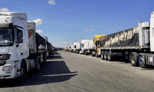 Izraeli vendos të rihapë pikëkalimin në Rafah, heq dorë nga masat kundër Hamasit