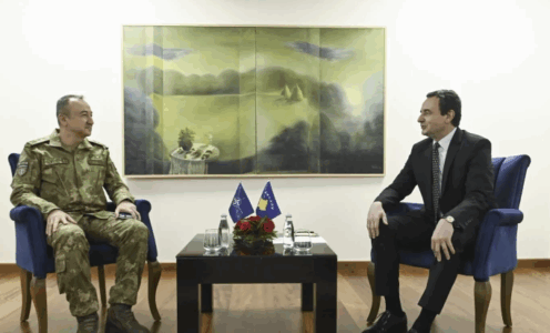 Situata e sigurisë pjesë e diskutimit mes Kurtit dhe komandantit të KFOR-it