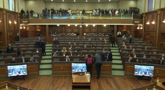 Nga LDK për dështimin e Kurtit: Pas 8 muajve të humbur për lojërat e tyre politike, sot gënjeshtra doli lakuriq para botës