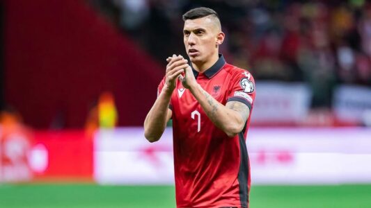 “Fitorja u dedikohet atyre që derdhën lot e gjak për flamurin” – Myrto Uzuni rrëfen emocionet e triumfit historik ndaj Serbisë