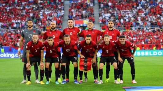 “Fatet” e Shqipërisë për në Kupën e Botës janë në “dorën” e “Tre Luanëve”