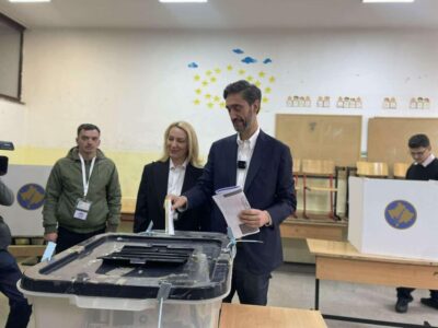 Uran Ismaili voton: Sot është një ditë e mirë për Prishtinën