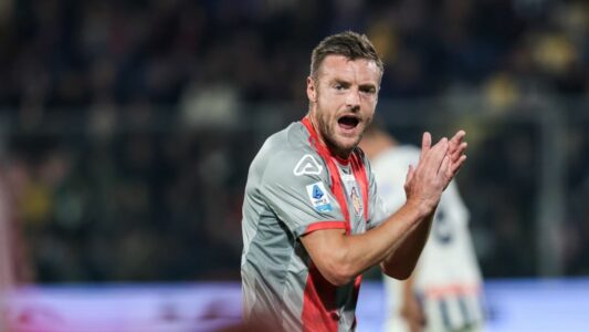 Jamie Vardy shënon golin e tij të parë në Serie A