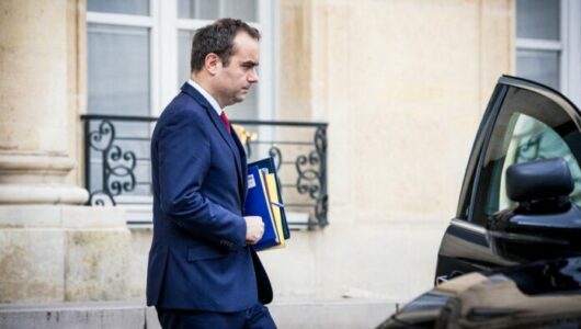 Kryeministri francez Sebastien Lecornu jep dorëheqje pas më pak se një muaji në detyrë
