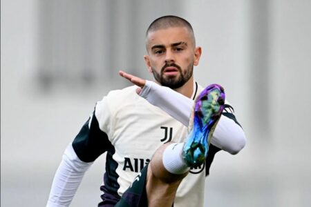 Pritjes i erdhi fundi: Raportohet se Zhegrova pritet të startojë sot nga minuta e parë ndaj Udineses