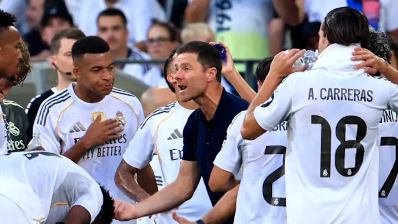 Lojtarët e Real Madridit kërkojnë shkarkimin e Xabi Alonsos nga drejtimi i  Los Blancosve 