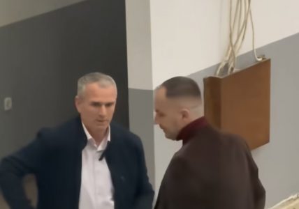 Zhvillime dramatike në Mitrovicë: Kryeprokurori dhe Prokurori i rastit rikthehen në QKN – ndalohet përsëri procesi