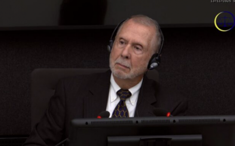 “Nuk e kam lexuar aktakuzën, nuk e di për çfarë akuzohen “, thotë Durkee