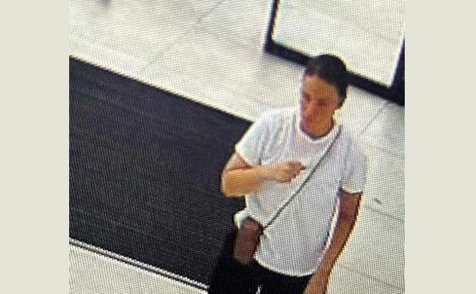 Policia kërkon ndihmë nga qytetarët për kapjen e kësaj gruaje   po kërkohet për rrahje