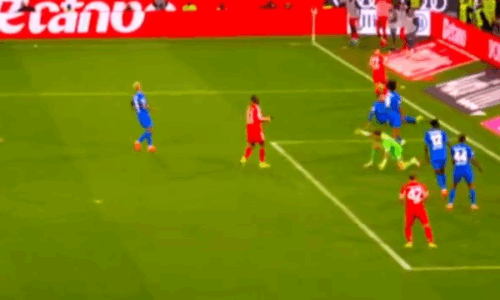 Bayerni trefishon epërsinë ndaj Leverkusenit