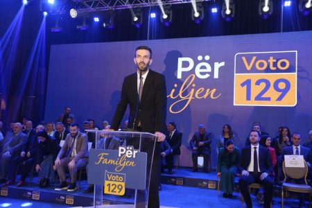 A do t’i bashkohen PDK-së në koalicion? Tregon Eman Rrahmani