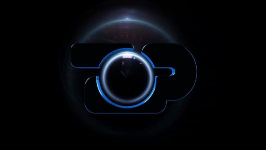 Pas përplasjes fizike, televizioni largon nga puna dy moderatore