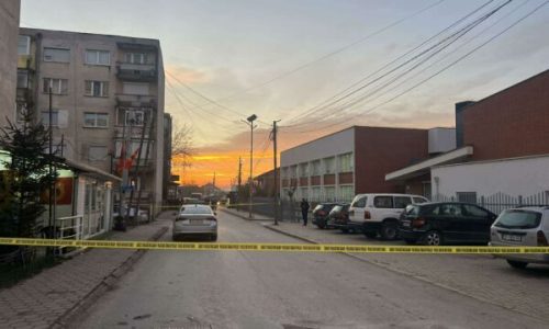 Policia për alarmin me bombë në Fushë Kosovë: Nuk është gjetur asgjë e dyshimtë