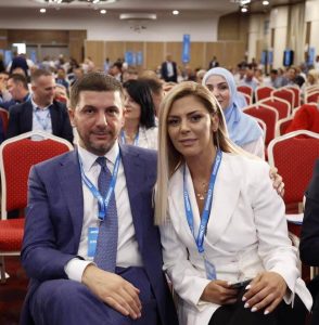 Deliu për Krasniqin: Do e mbaj mend për urtësi, bashkëpunim e guxim në drejtimin e partisë