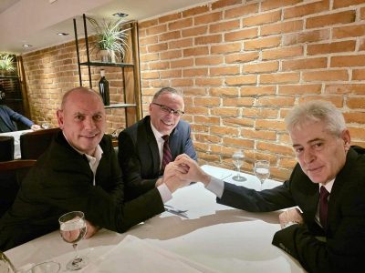 Mesazhi i Ali Ahmetit pas takimit me Hamzën, Lladrovcin dhe Lushtakun: Të bashkuar arrihen fitoret më të mëdha