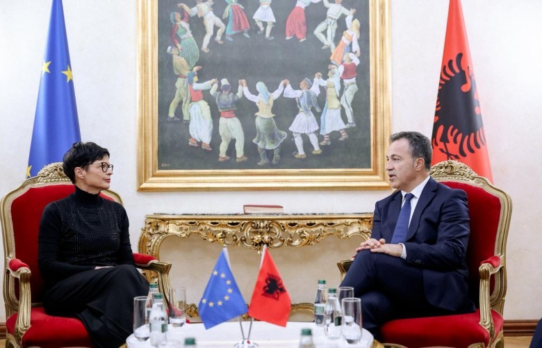 Peleshi pret në takim Kos  Mbështetje për rrugëtimin e Shqipërisë në BE