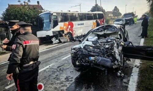 Autobusi përplaset me veturën në Torino të Italisë, vdes shoferi, lëndohen 20 nxënës