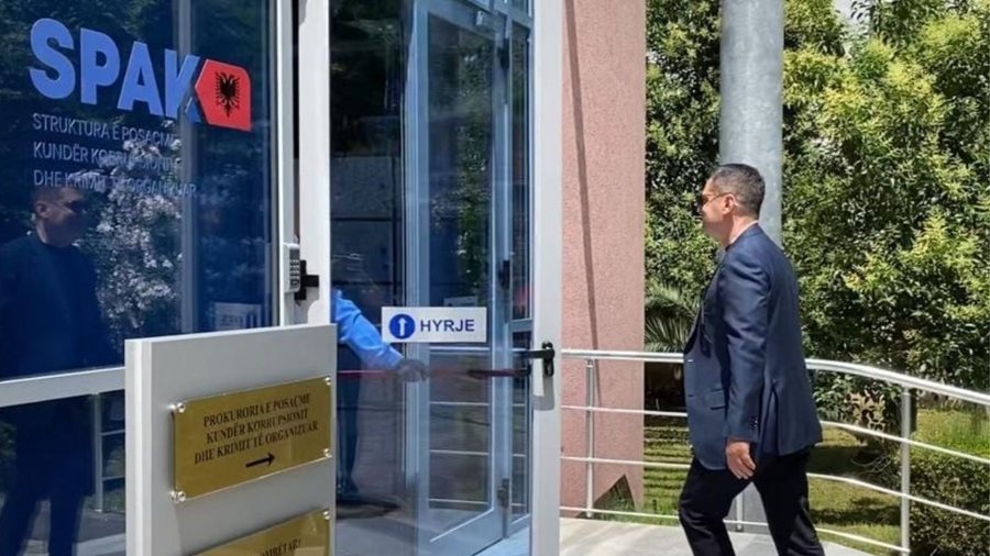 Ministria e Drejtësisë kërkoi ekstradimin e tij nga Zvicra  vjen reagimi i Arben Ahmetajt