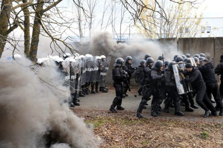 Trajnimi me Policinë e Kosovës për turma dhe trazira, deklarohen nga EULEX