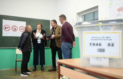 Bashkimi Evropian vëzhgon nga afër balotazhin në Prishtinë