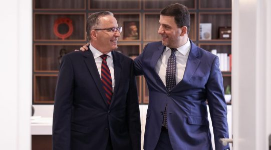 Bedri Hamza kryetar i ri i PDK-së? – Flet Memli Krasniqi