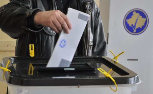 “KOSOVA VOTON”, është slogani për votimet e 28 dhjetorit