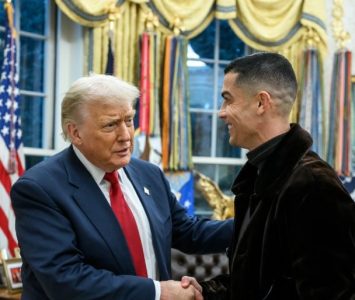 CR7 pas takimit me Trumpin, falënderon për mikpritjen:  Secili prej nesh ka diçka domethënëse për të dhënë