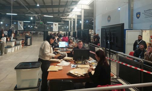 Mbi 3 mijë pako të votuesve jashtë vendit refuzohen nga KQZ për mungesë dokumentacioni