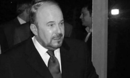 Homazhet për Fatos Nanon, detajet e ceremonisë mortore të ish-kryeministrit shqiptar