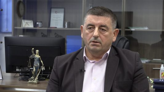 Lirohet nga paraburgimi prokurori Beqë Shala