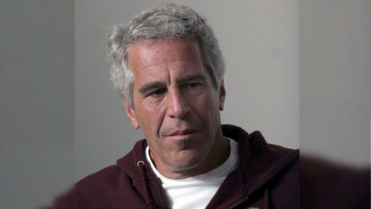 Në aferën Epstein, Maqedonia përmendet si burim i transportit të trurit të njerëzve për eksperimente