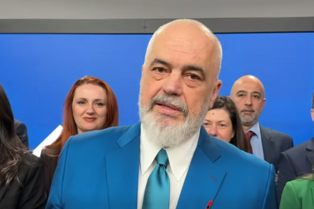 Çelen të gjithë kapitujt e negociatave me BE, Rama s’e fsheh gëzimin në Bruksel: Krenar për skuadrën e Shqipërisë