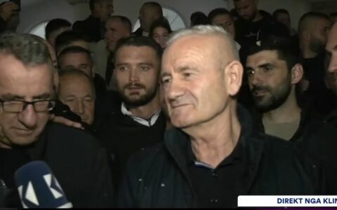 Elezaj del të festojë në Klinë, Exit Polli e nxori fitues