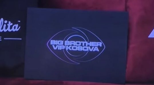 E papritur, Londrimi kap për flokësh Klodianin (VIDEO)