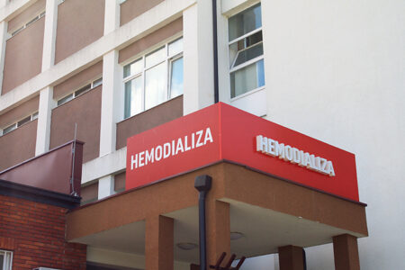 Reagon Saranda Ramaj: ShSKUK po manipulon me tenderin e Hemodializës, përgjegjës kryesor drejtori Azizi