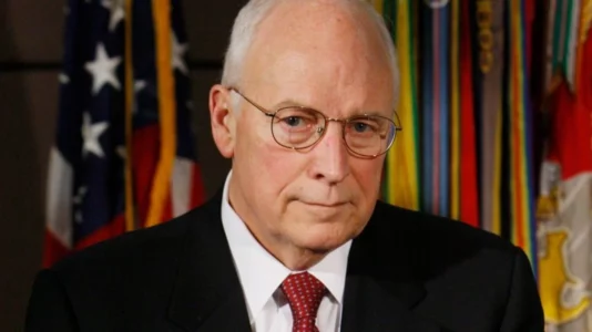 Vdes Dick Cheney, ish-zëvendëspresidenti republikan me ndikim në kohën e George W. Bush