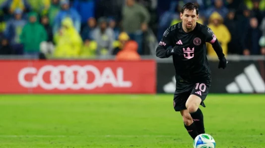 Messi mund të luajë për Barcelonën për dy muaj vitin e ardhshëm