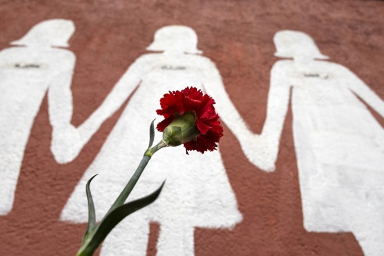 Italia njeh femicidin si vepër penale  dënimi është burgimi i përjetshëm