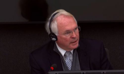 Hill për takimin me Thaçin dhe të tjerët: Nuk isha në praninë e një vrasësi